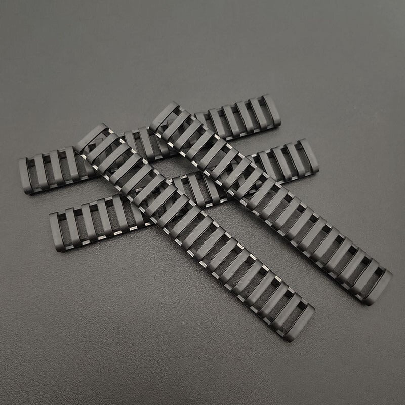 SINAIRSOFT 4 x Rifle Ladder 20mm Rail Cover 18 Rubber Slot Picatinny Heat Resistant