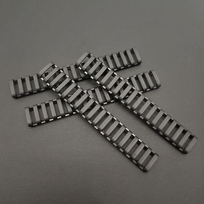 SINAIRSOFT 4 x Rifle Ladder 20mm Rail Cover 18 Rubber Slot Picatinny Heat Resistant
